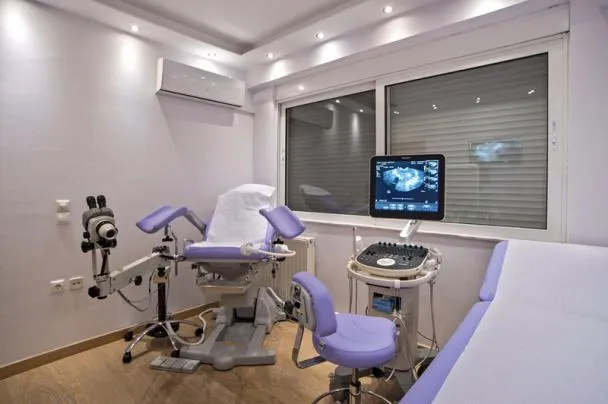 WOMAN CLINIC ΚΑΛΟΓΗΡΟΥ ΙΔΙΩΤΙΚΟ ΙΑΤΡΕΙΟ ΙΑΤΡΙΚΗ ΜΟΝΑΔΑ ΜΟΝΟΠΡΟΣΩΠΗ ΟΕ - ΓΥΝΑΙΚΟΛΟΓΙΚΗ & ΜΑΙΕΥΤΙΚΗ ΜΟΝΑΔΑ & ΥΠΟΒΟΗΘΟΥΜΕΝΗ ΑΝΑΠΑΡΑΓΩΓΗ - Εικόνα 2