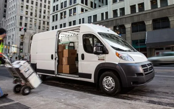 ΜΙΚΡΟΜΕΤΑΦΟΡΕΣ ΦΟΡΤΟΤΑΞΙ - EASY MOVERS - Εικόνα 1