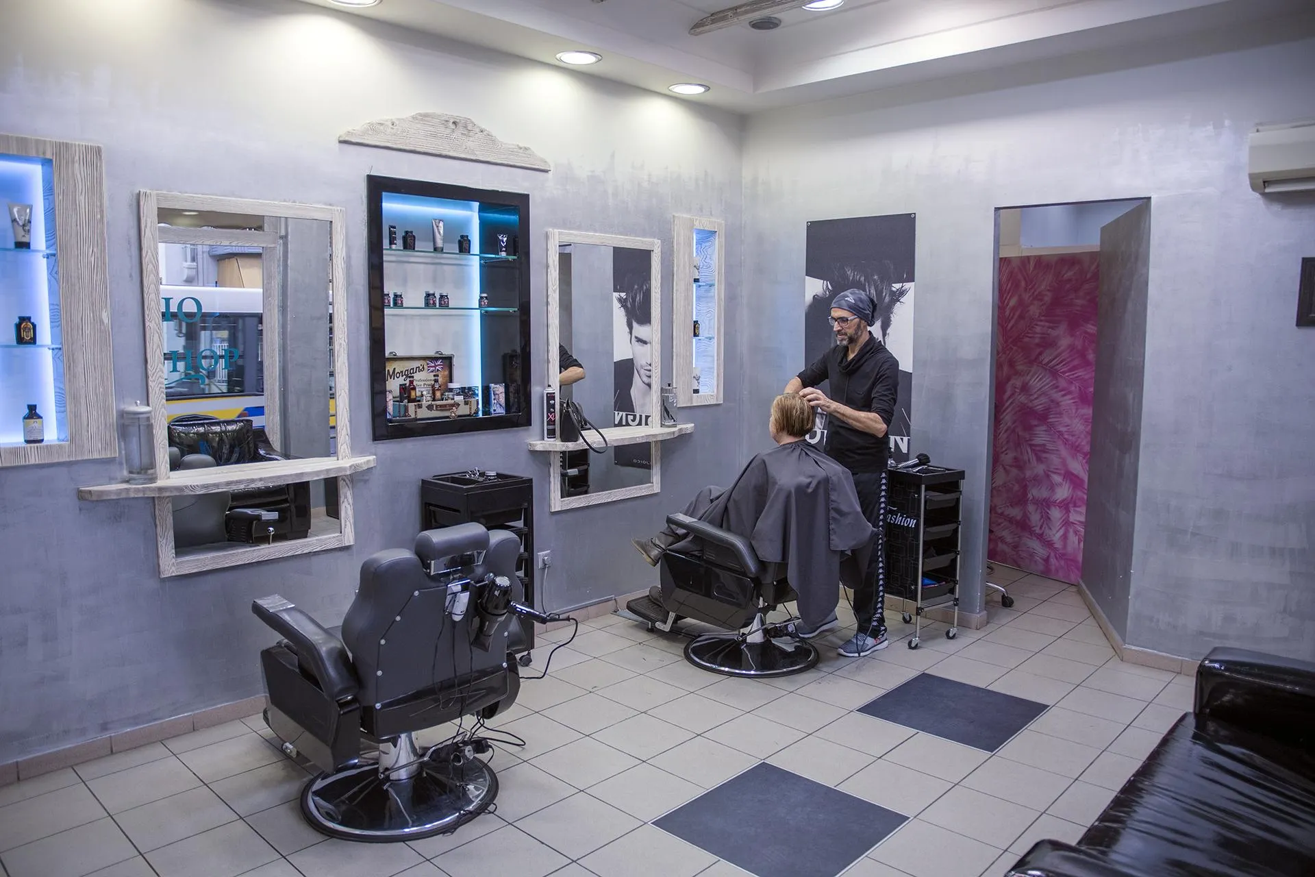 ΠΑΝΑΓΙΩΤΗΣ ΛΑΜΠΡΟΠΟΥΛΟΣ - HAIR SPA - Εικόνα 1