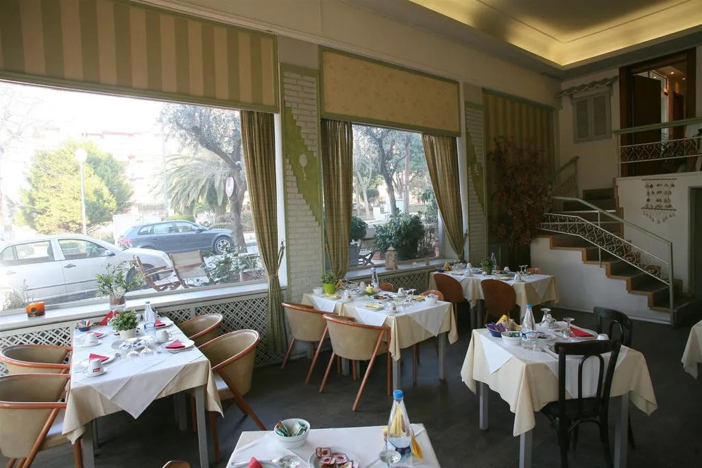 HOTEL OCEANIS - Εικόνα 7