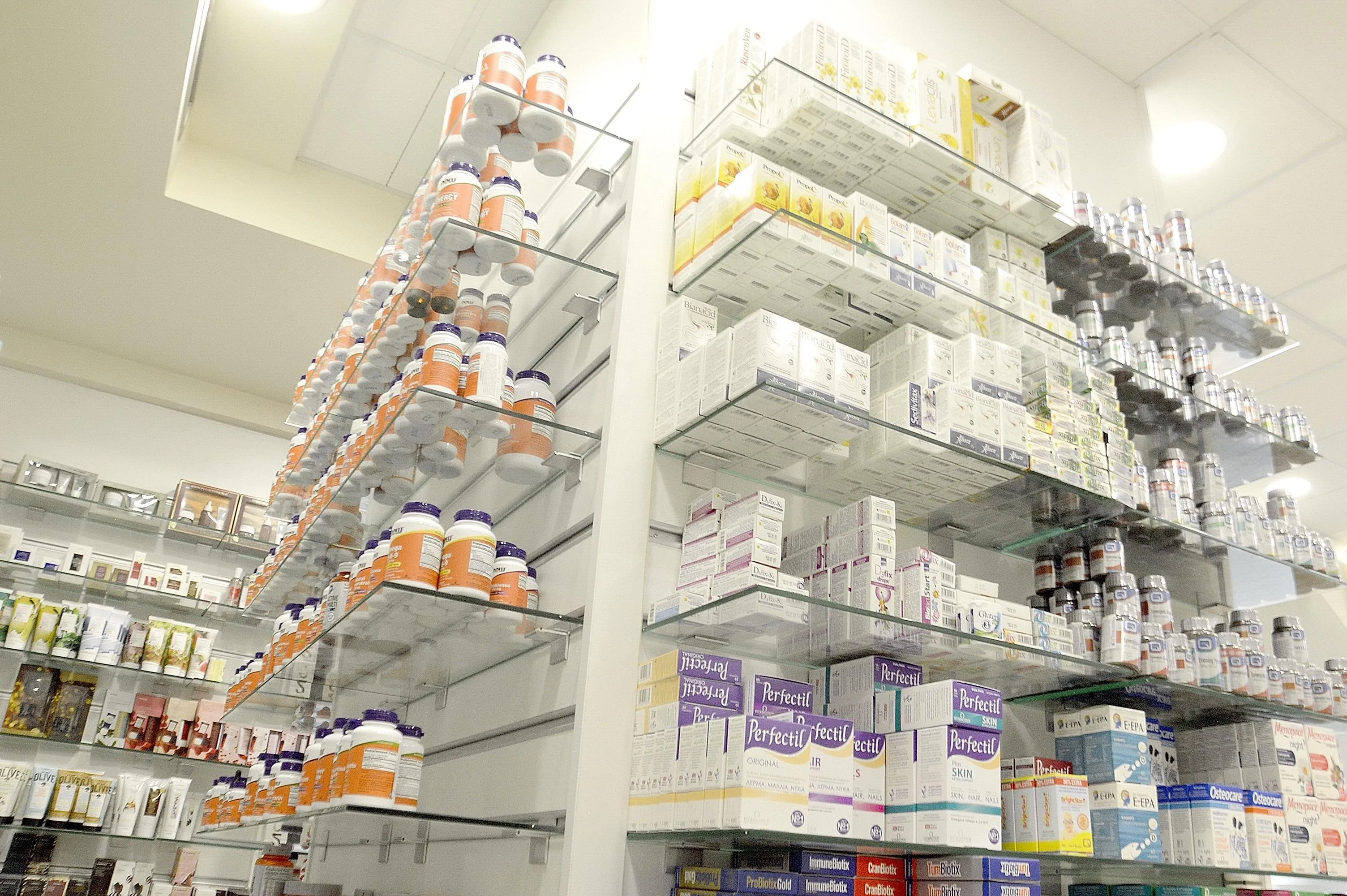 ΘΕΟΔΩΡΟΣ ΚΑΜΠΟΛΗΣ - CENTRALPHARΜACY - Εικόνα 4
