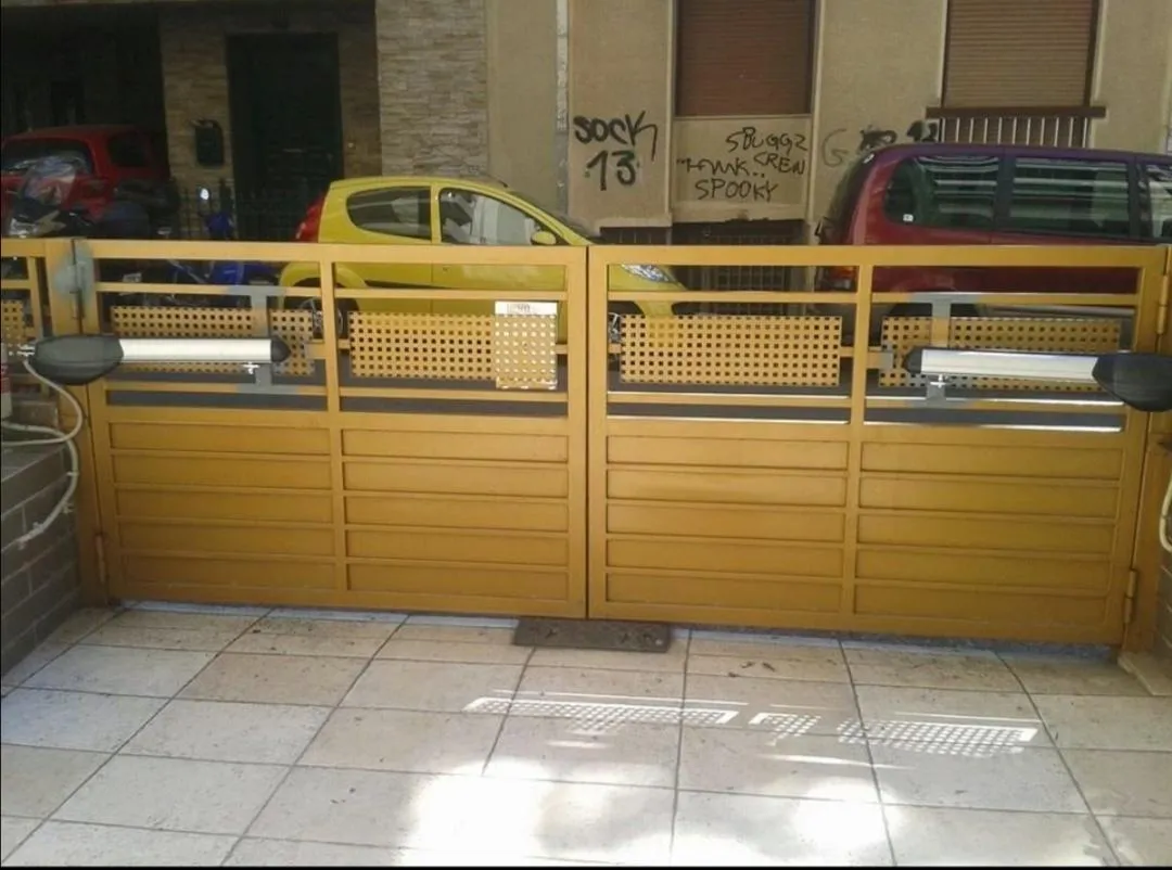 ΠΑΝΤΕΛΗΣ ΠΡΙΦΤΗΣ - ΡΟΛΑ ΑΣΦΑΛΕΙΑΣ ΓΚΑΡΑΖΟΠΟΡΤΕΣ - Εικόνα 1