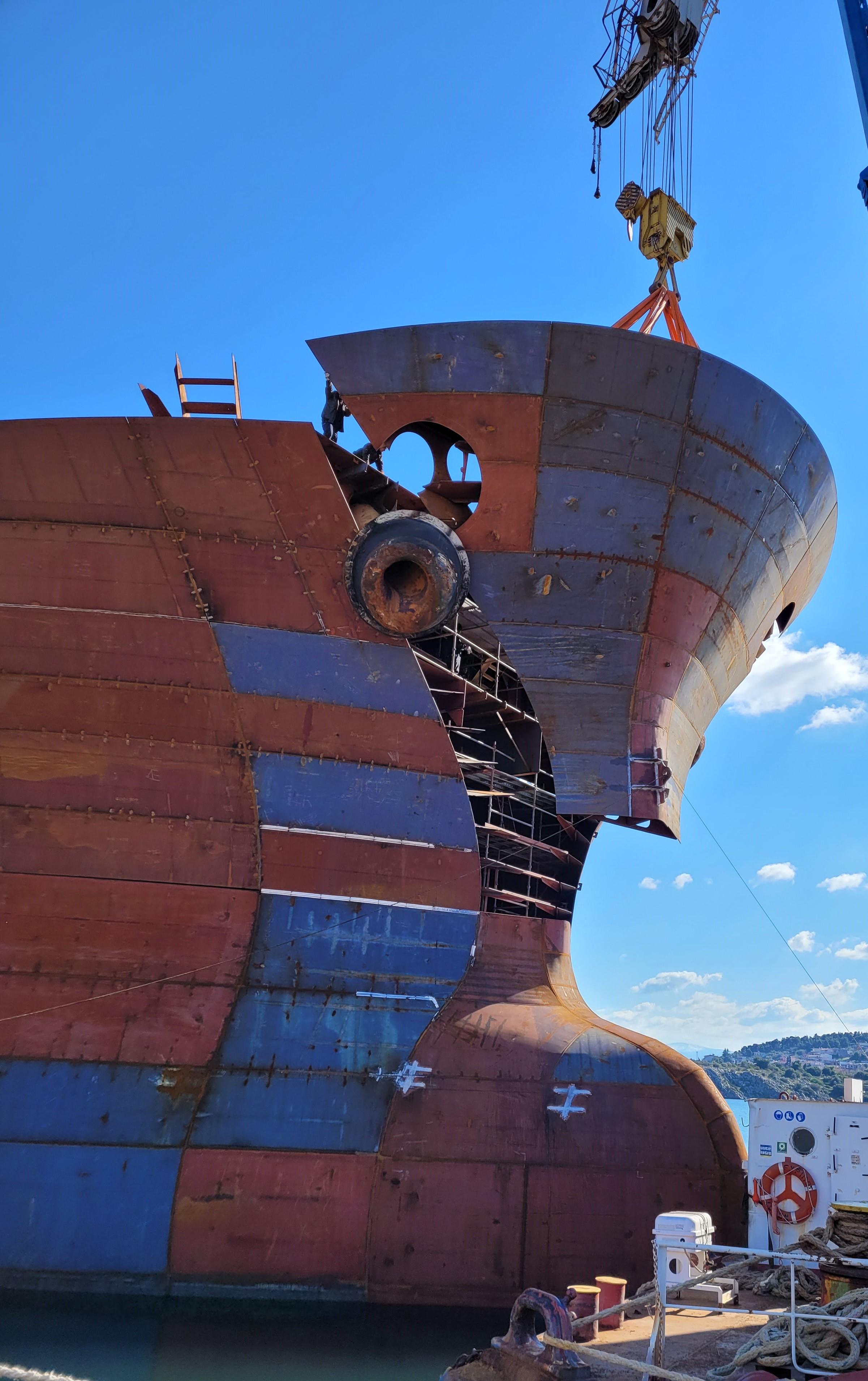 ΝΑΥΠΗΓΕΙΑ ΧΑΛΚΙΔΑΣ ΑΕ - CHALKIS SHIPYARDS SA - Εικόνα 12