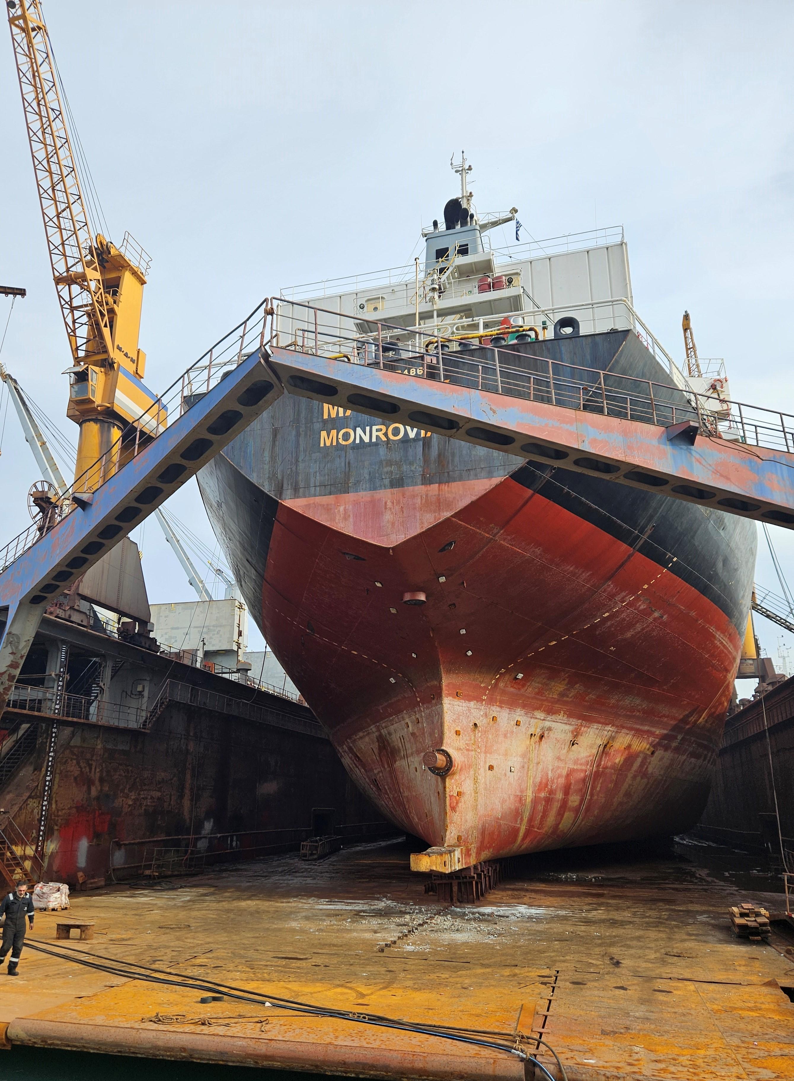 ΝΑΥΠΗΓΕΙΑ ΧΑΛΚΙΔΑΣ ΑΕ - CHALKIS SHIPYARDS SA - Εικόνα 13
