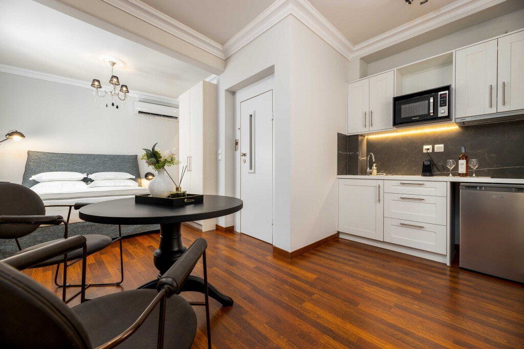 ΚΩΝΣΤΑΝΤΙΝΟΣ ΒΑΣΙΛΑΚΗΣ - ASTY LUXURY APARTMENTS - Εικόνα 3