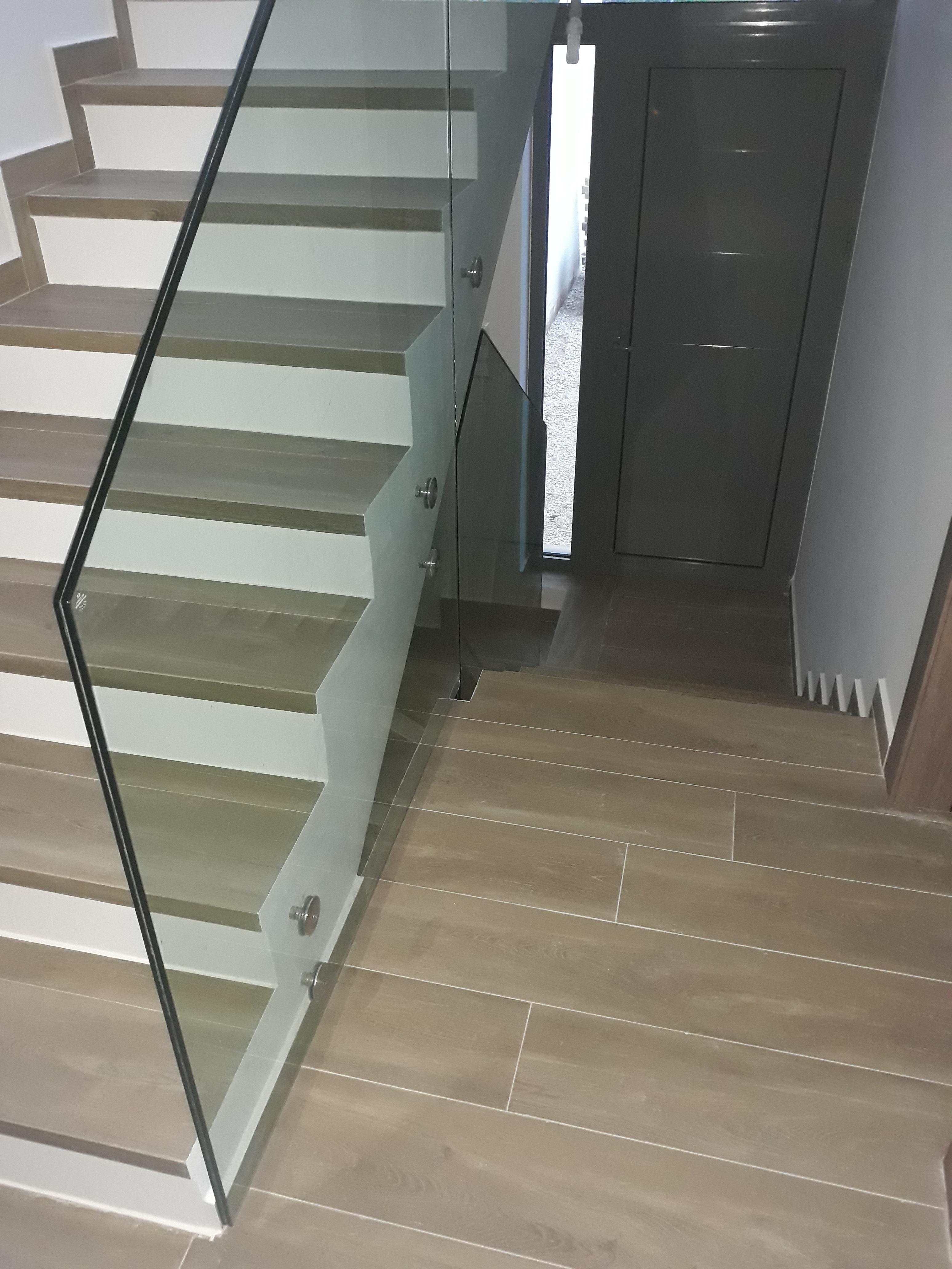 METAL GLASS ΜΕΤΑΛΛΙΚΕΣ, ΑΛΟΥΜΙΝΙΟΥ ΚΑΤΑΣΚΕΥΕΣ ΚΑΙ ΥΑΛΟΚΑΤΑΣΚΕΥΕΣ - Εικόνα 2